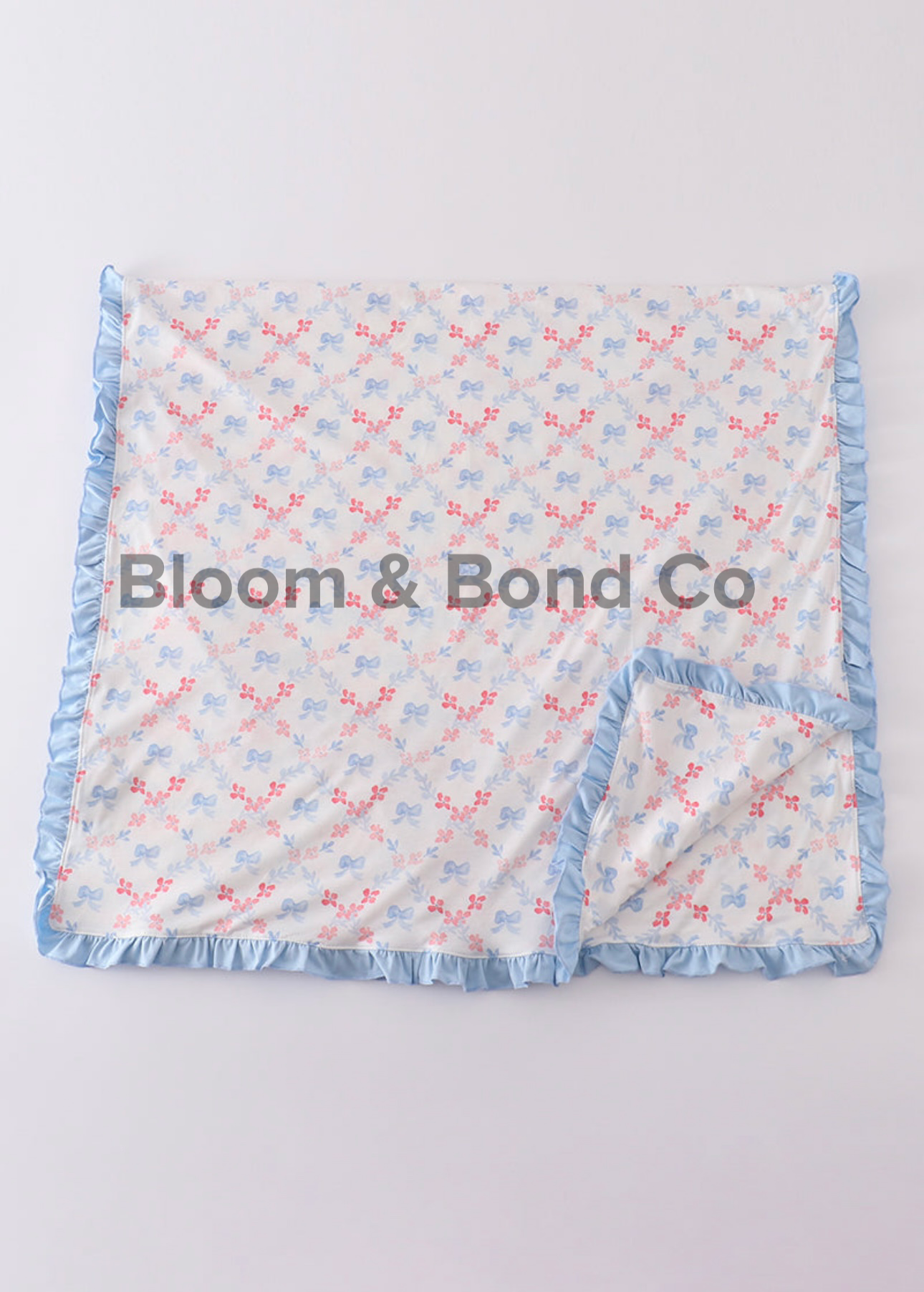 Blue Bow Lattice Print Blanket